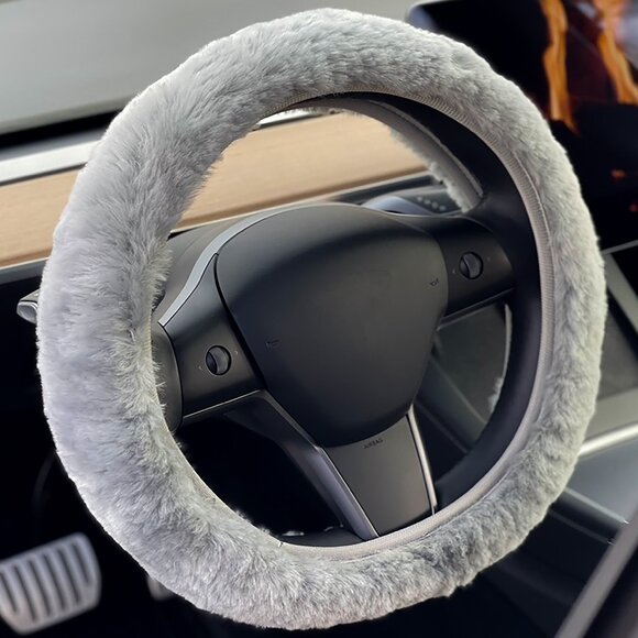 Natural Automotive Classic Sheepskin Steering Wheel Cover | 1-Piece | Silver - Picture 2 of 3